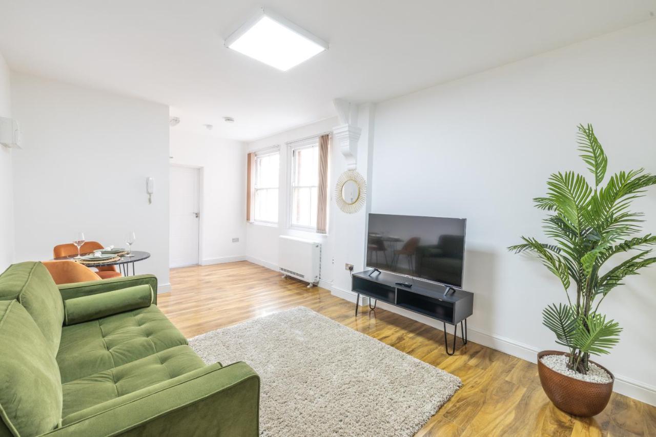 The Olive Green Loft Leicester Exterior foto